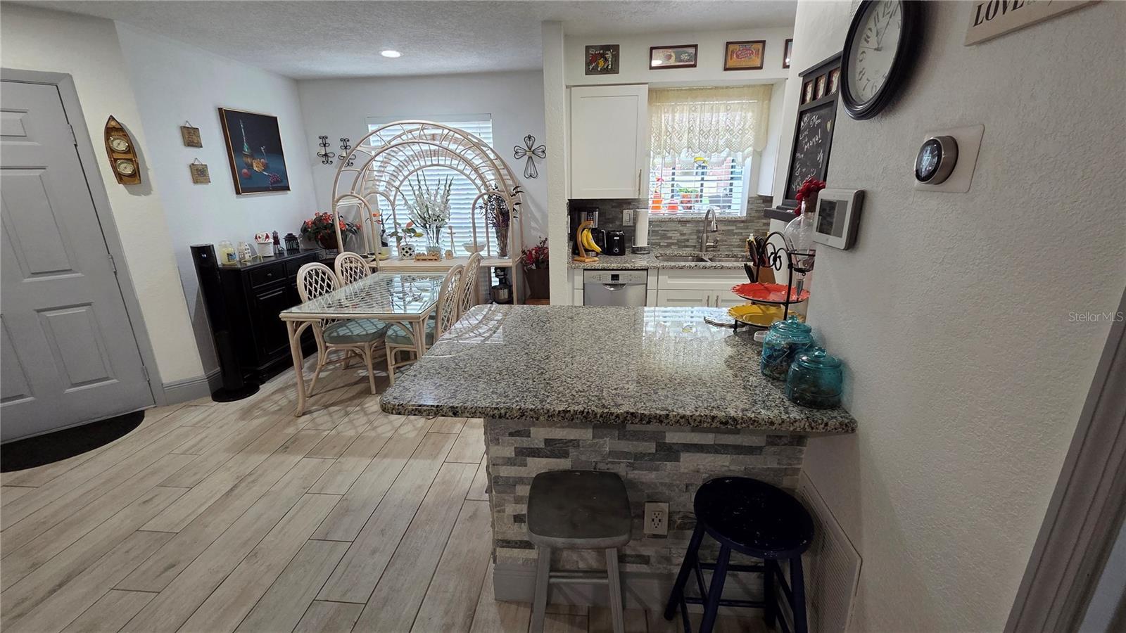 Living Area 2