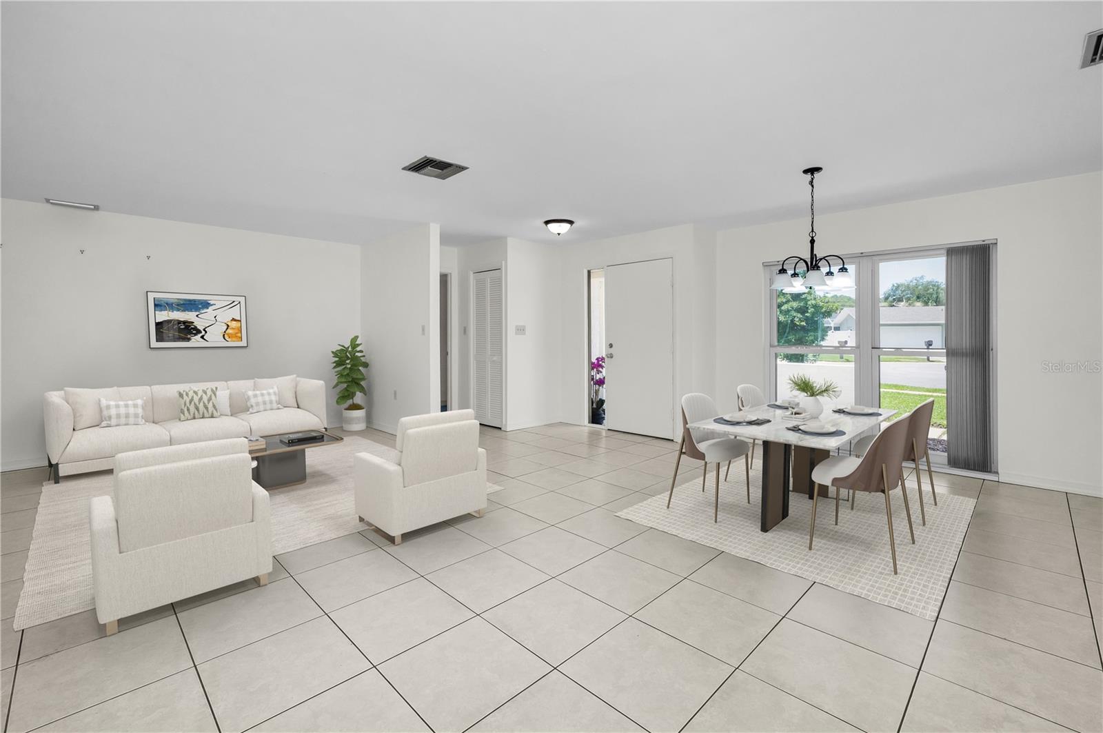 Living/Dining Room