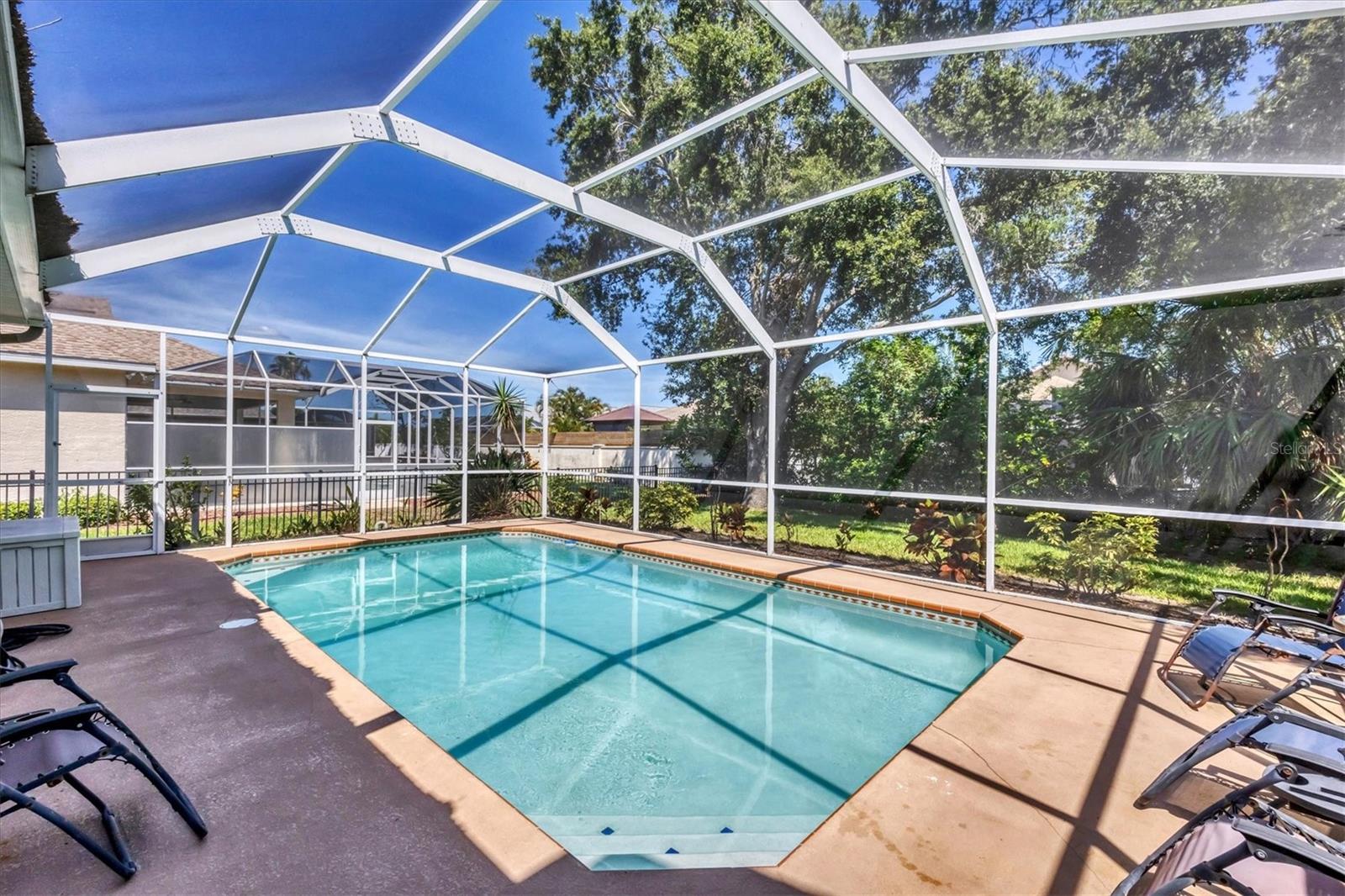 Private Large Heated Pool!