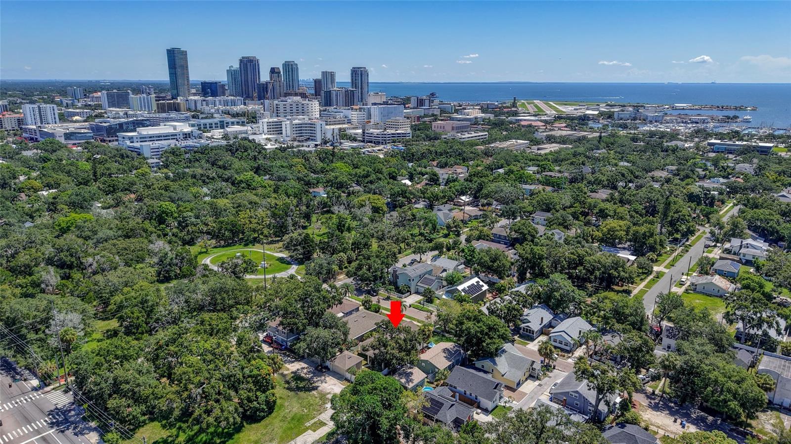 Minutes from Downtown in Historic Roser Park