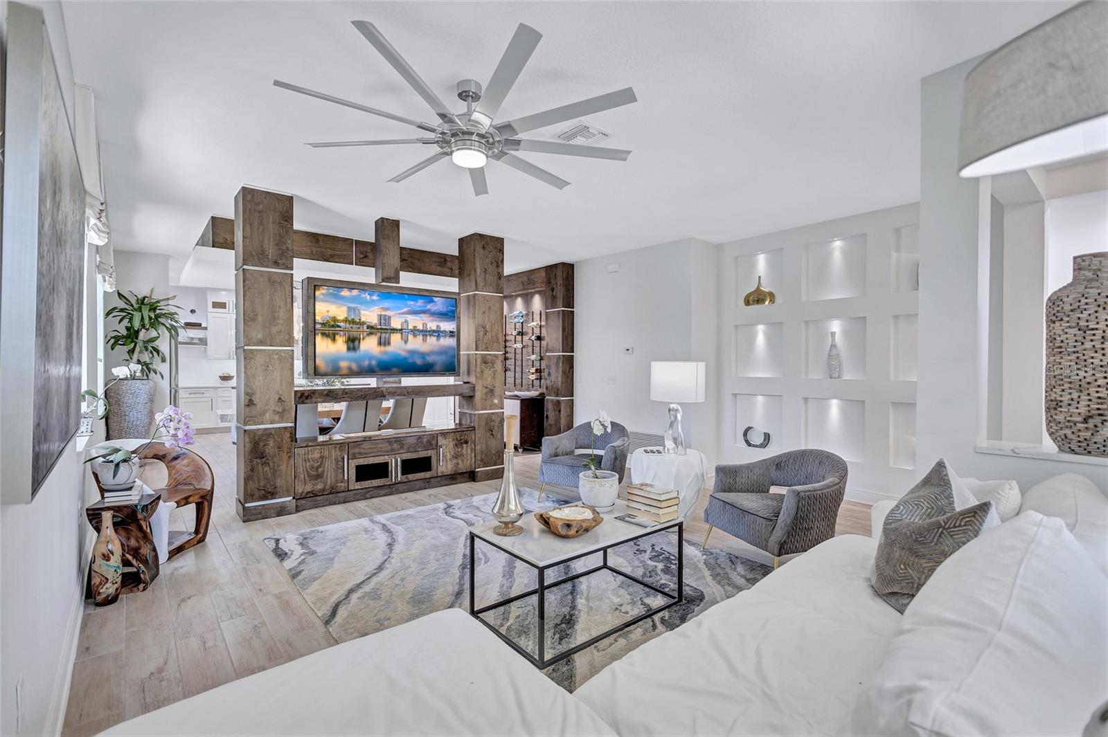Revolving center piece TV side