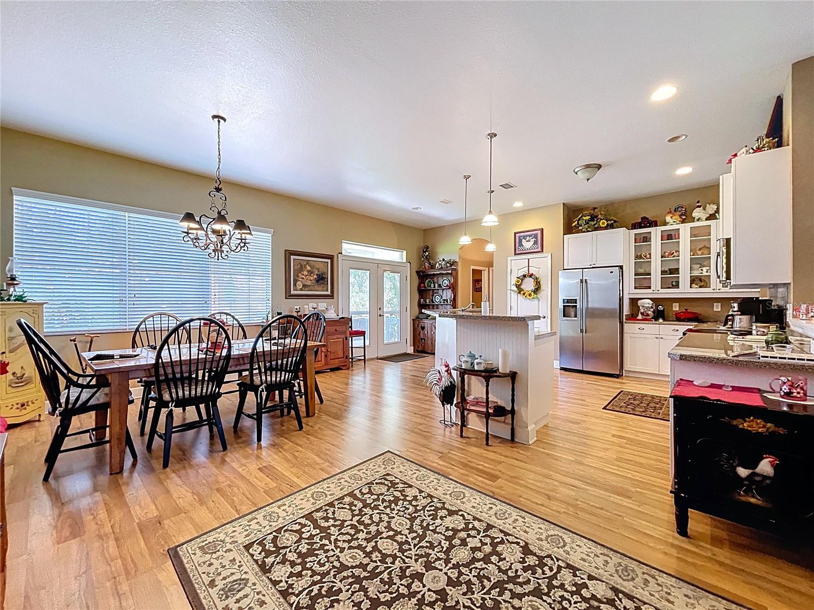 Dining/Kitchen