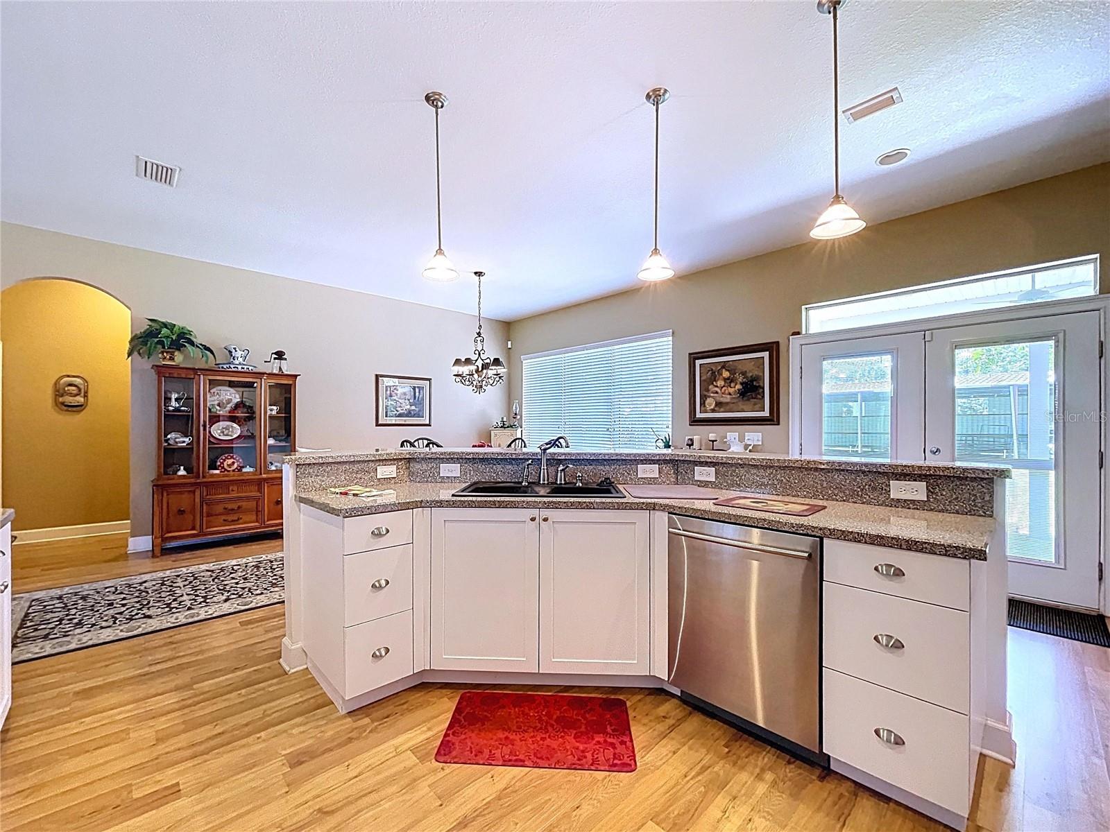 Kitchen/Sink