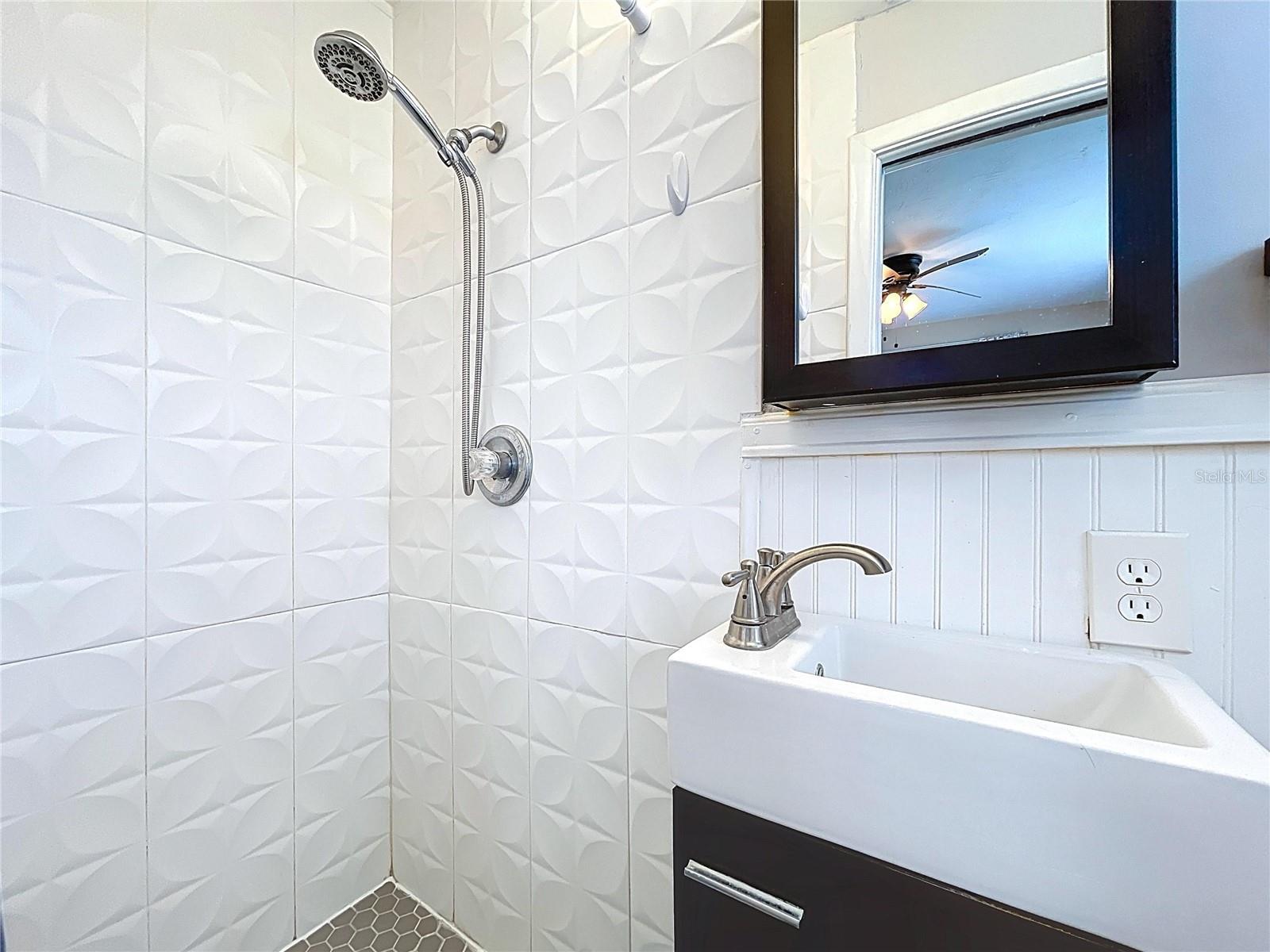 En-suite bathroom.