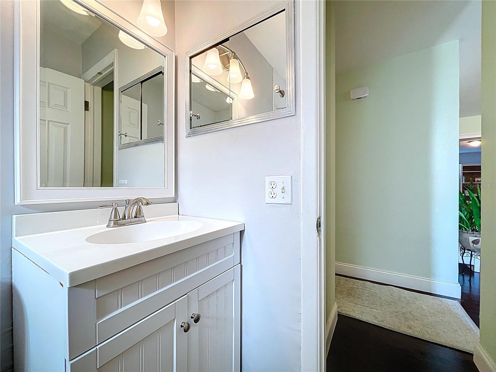 Guest bathroom.