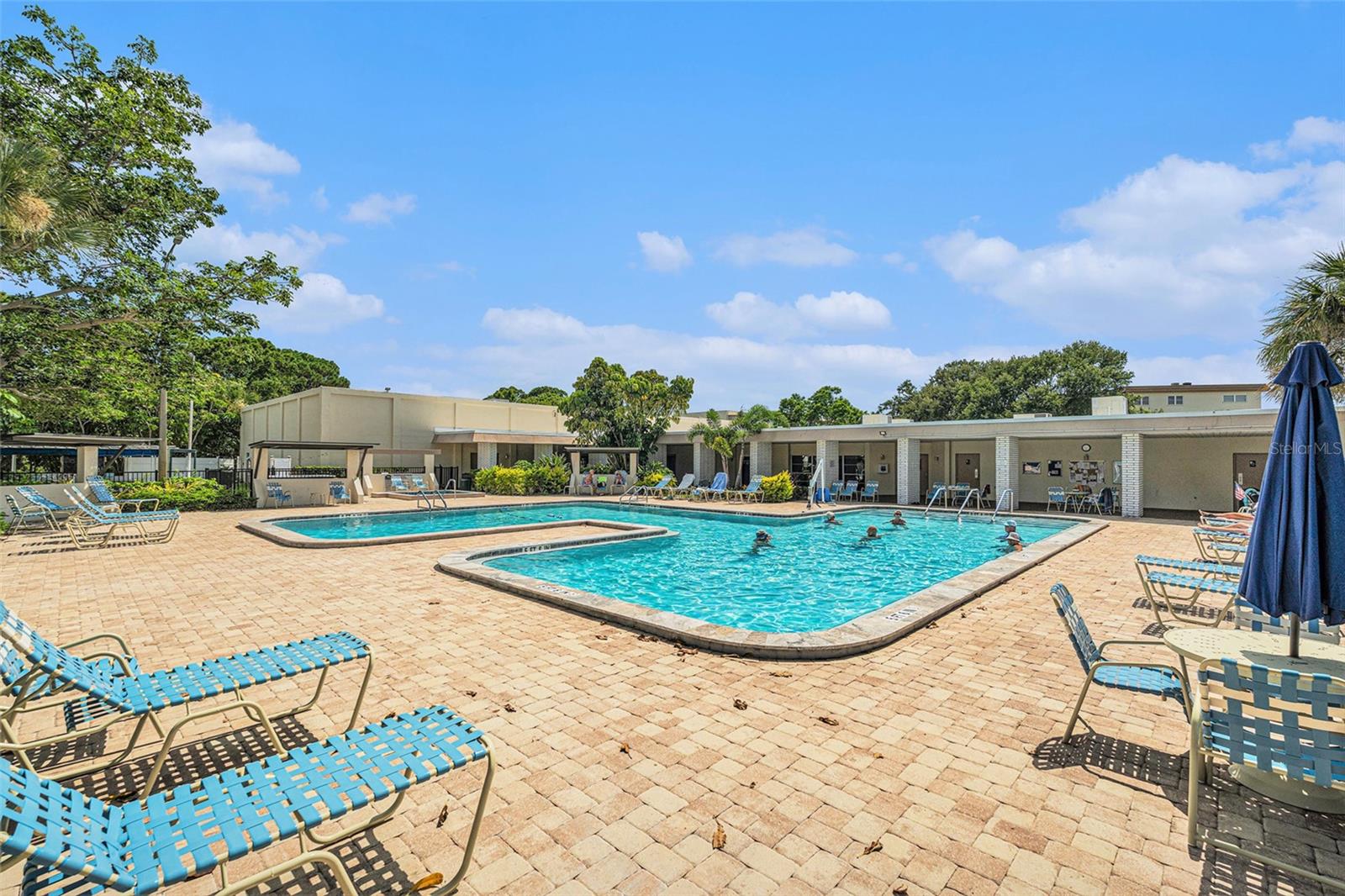 Community pool