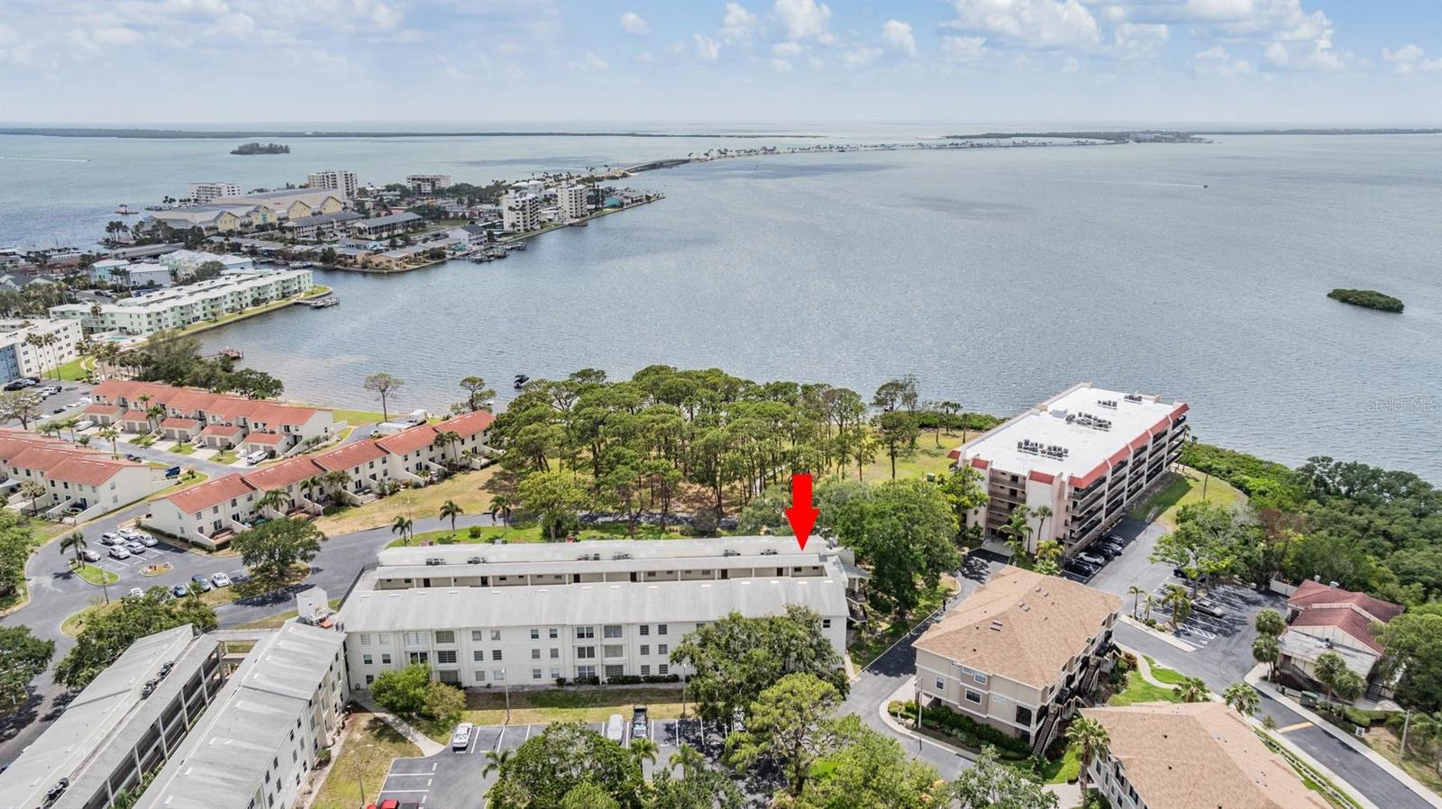 Bldg 6 With Gorgeous Waterview