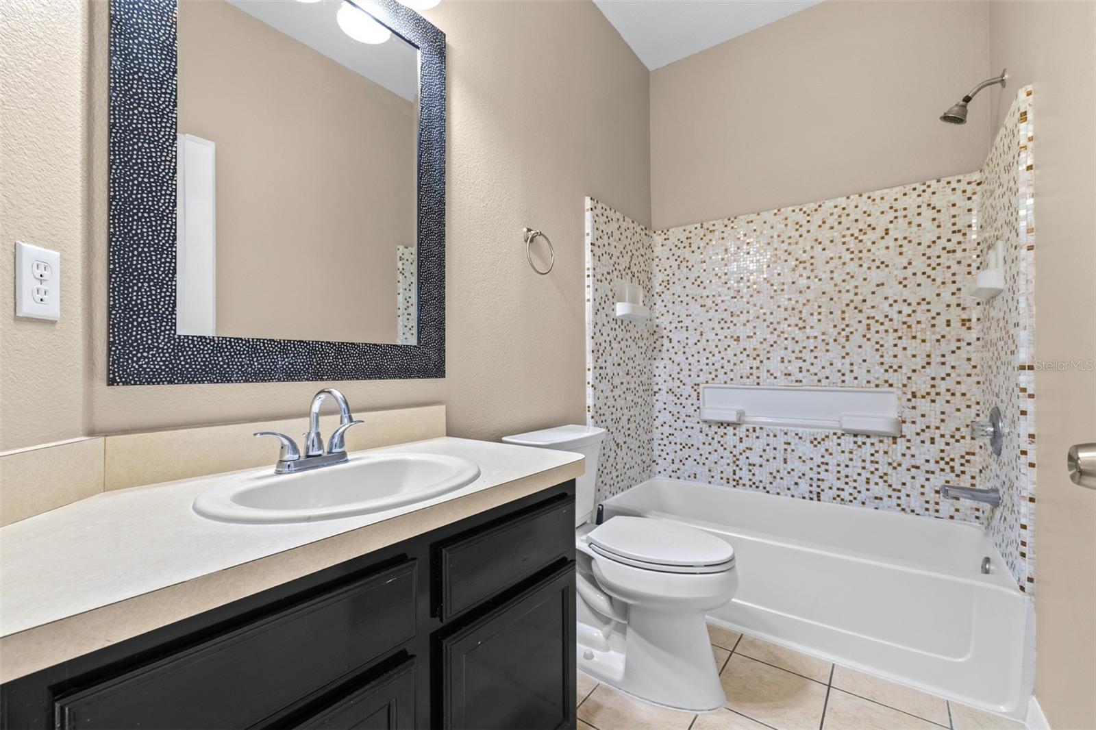 Downstairs Bath - Connects to Hall & Bedroom