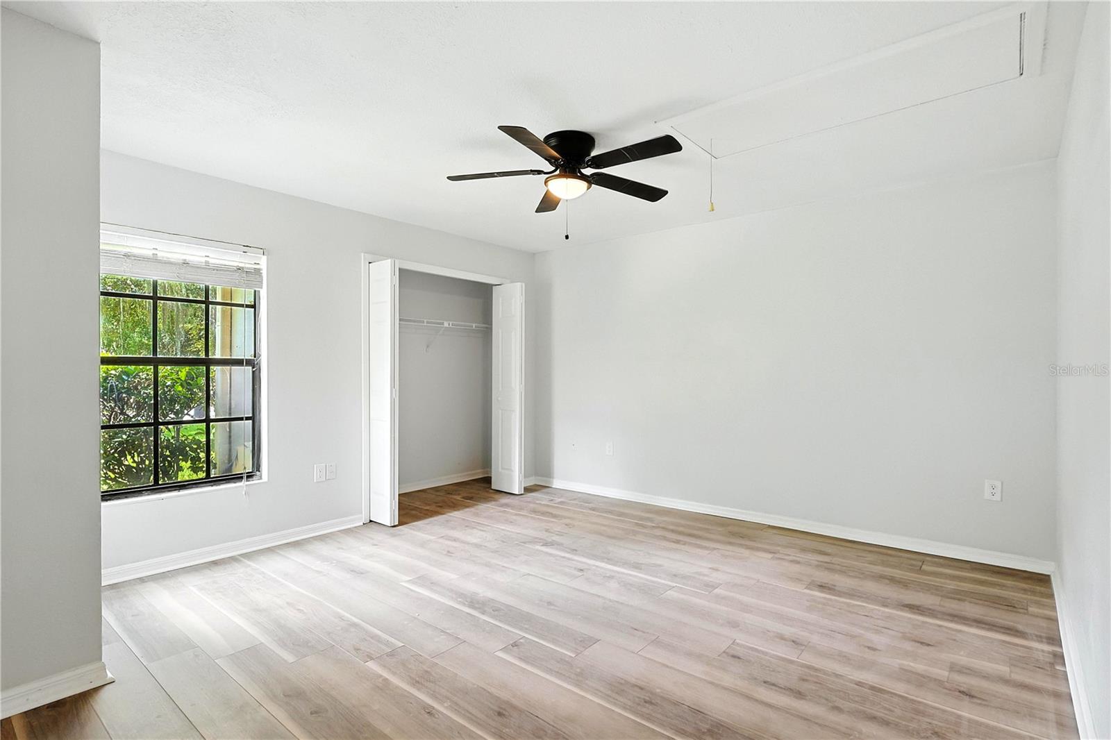 Second bedroom-large