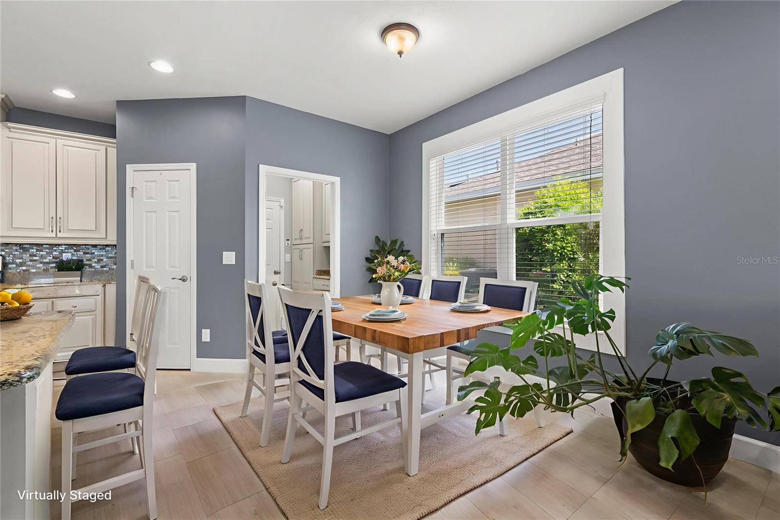 Breakfast Nook