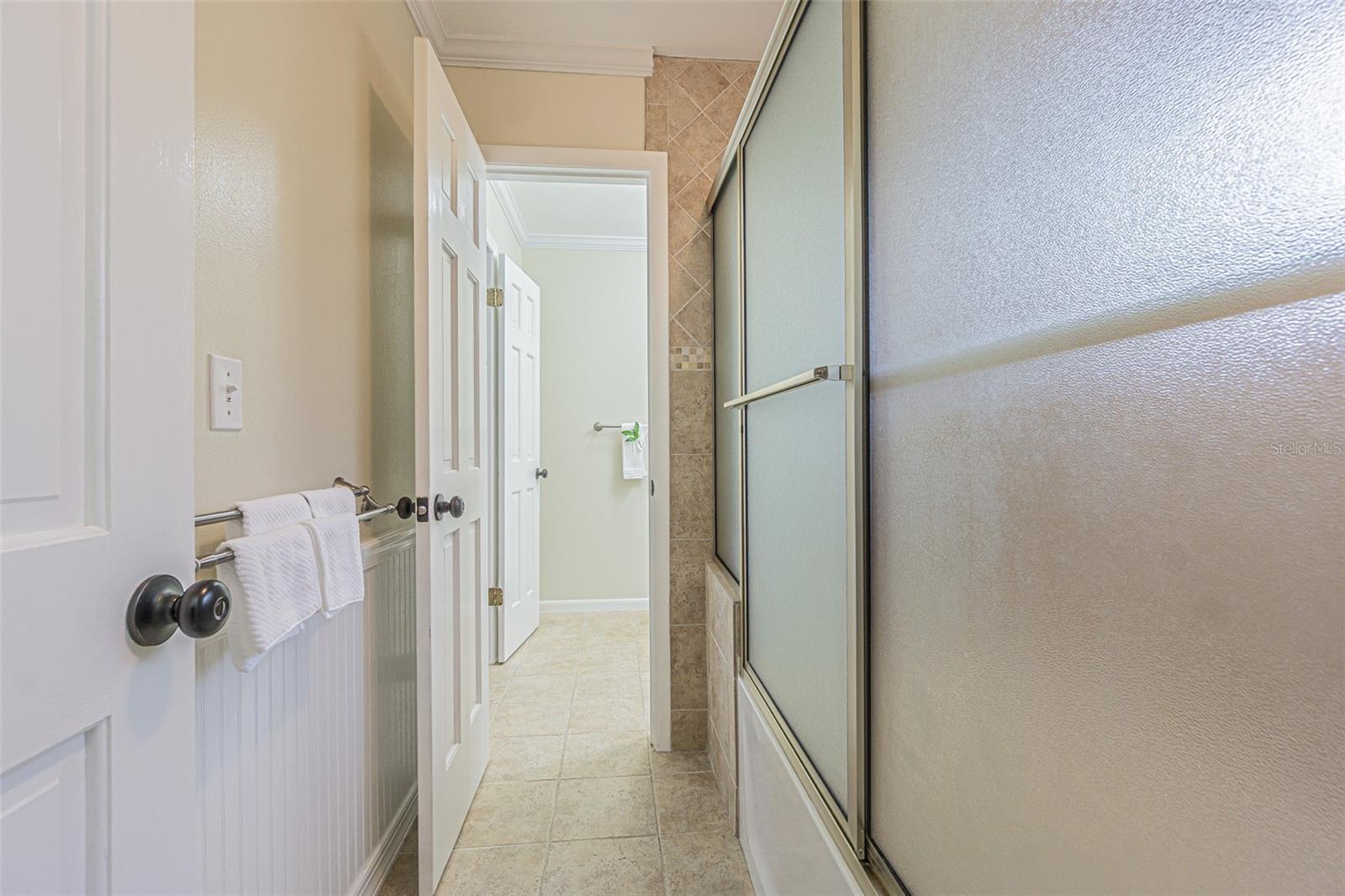 Jack-N-Jill Shared Shower For Guest Bedroom 2 & 3