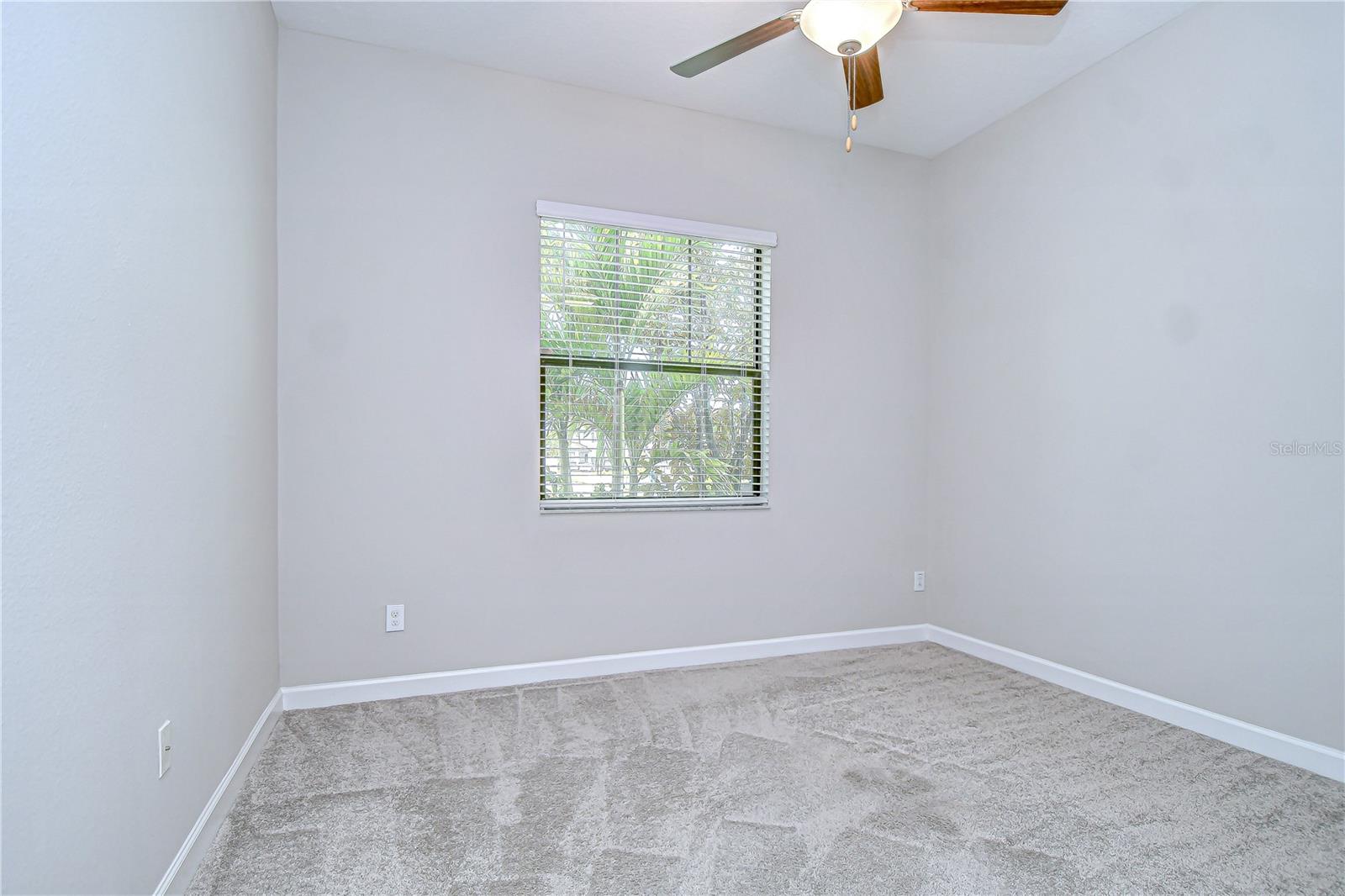 Downstairs Guest Room (5th Bedroom)