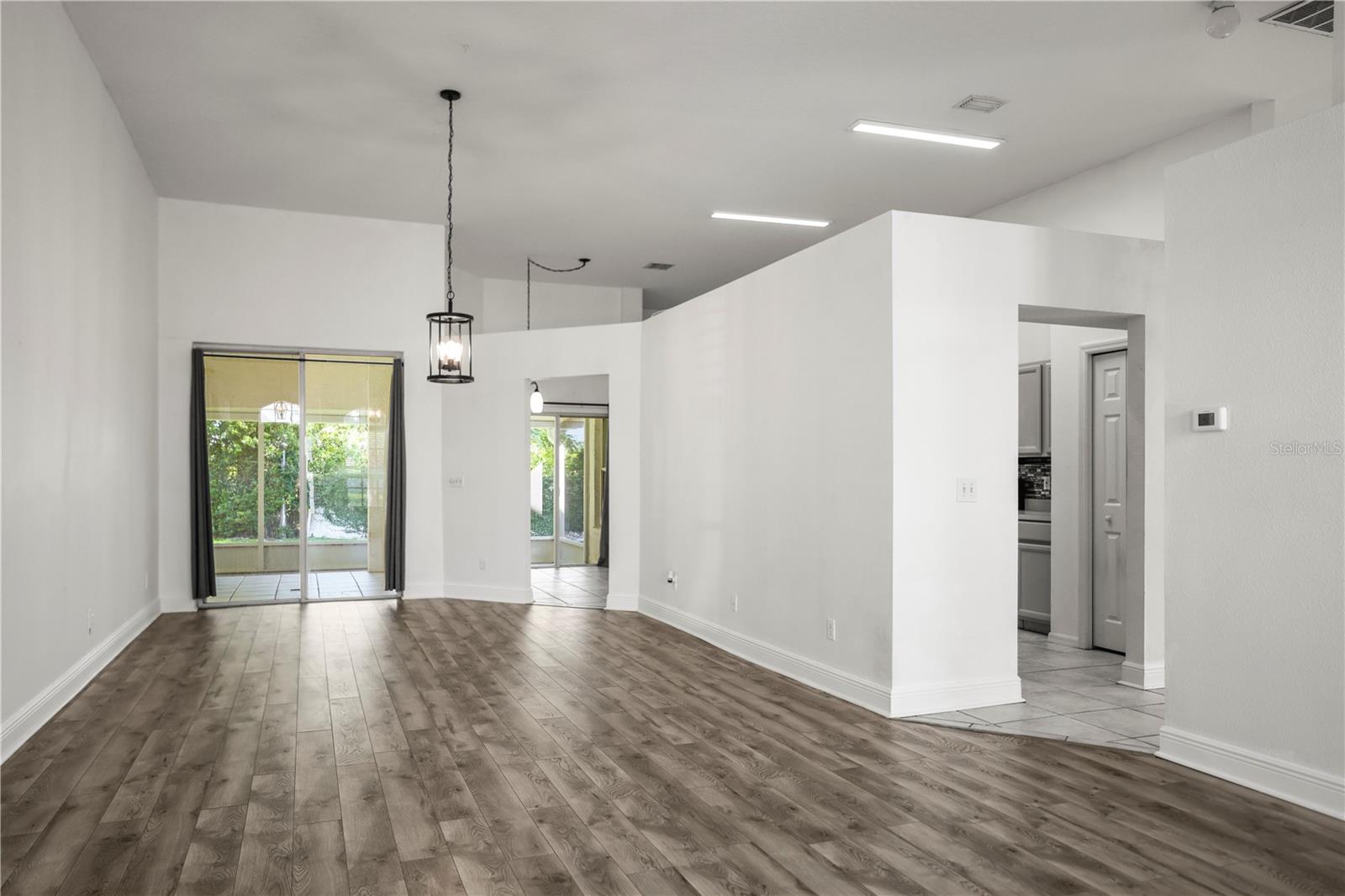 Living Room/ Dining Room