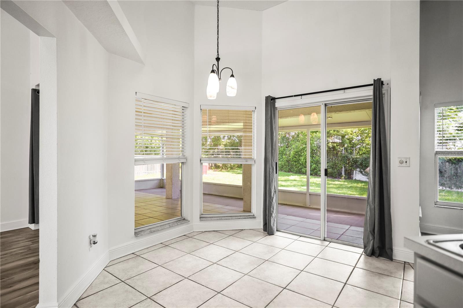 Oversized Covered Screened Lanai