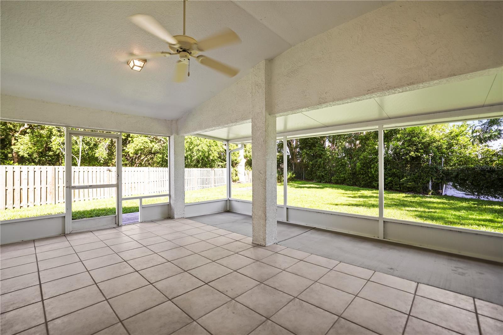 Oversized Covered Screened Lanai