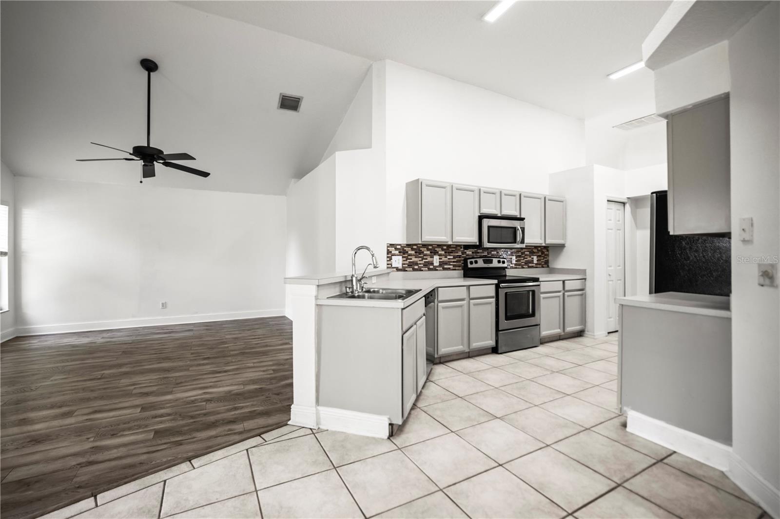 Kitchen to Family Room
