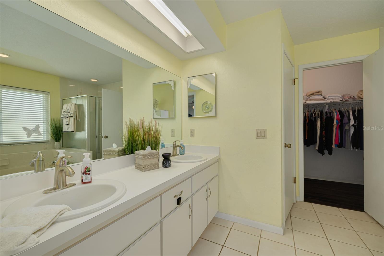 Primary ensuite bathroom double vanities