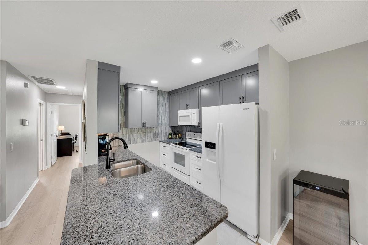 Stunning quartz countertops