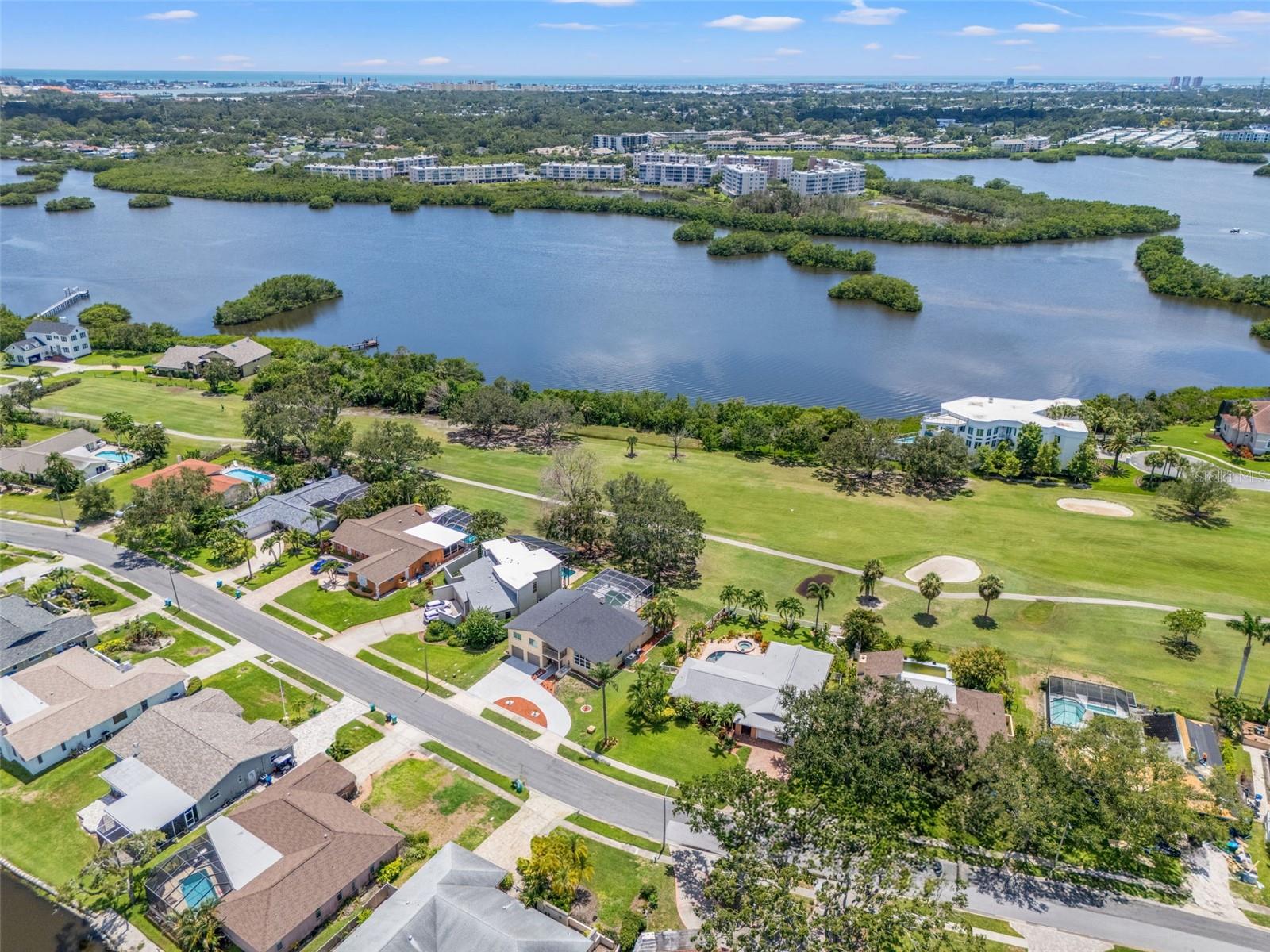 Spectacular views of golf course and Bayou