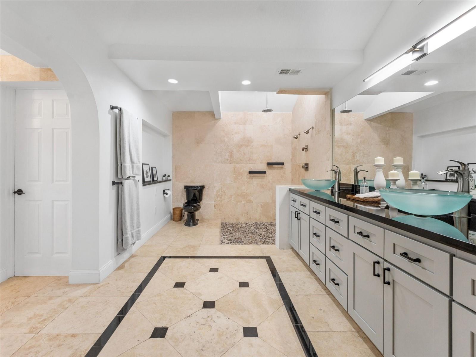 Spa-like Primary Bathroom