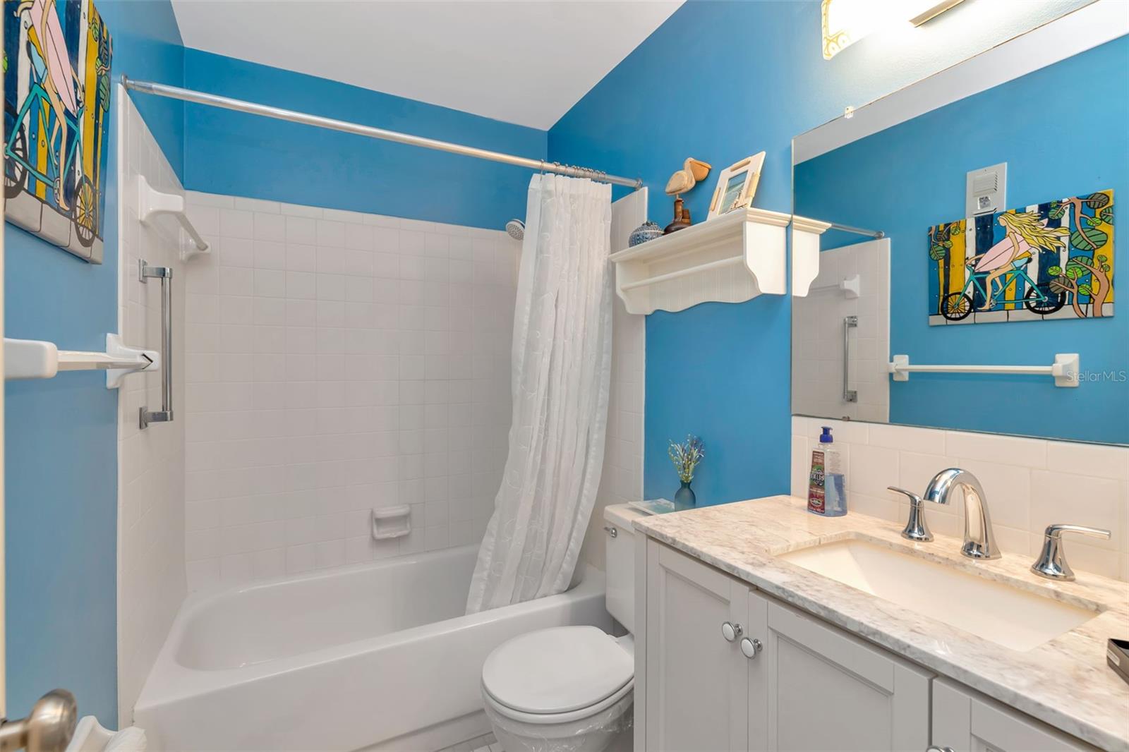 2ND BATHROOM
