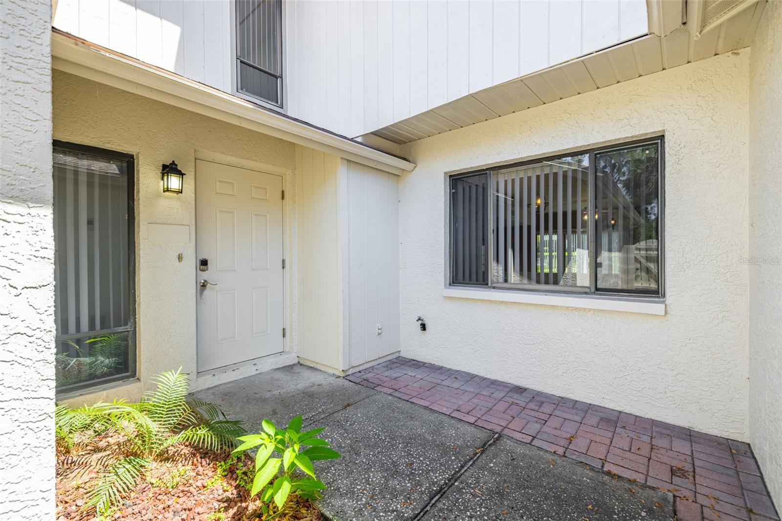 Private Entry Walkway