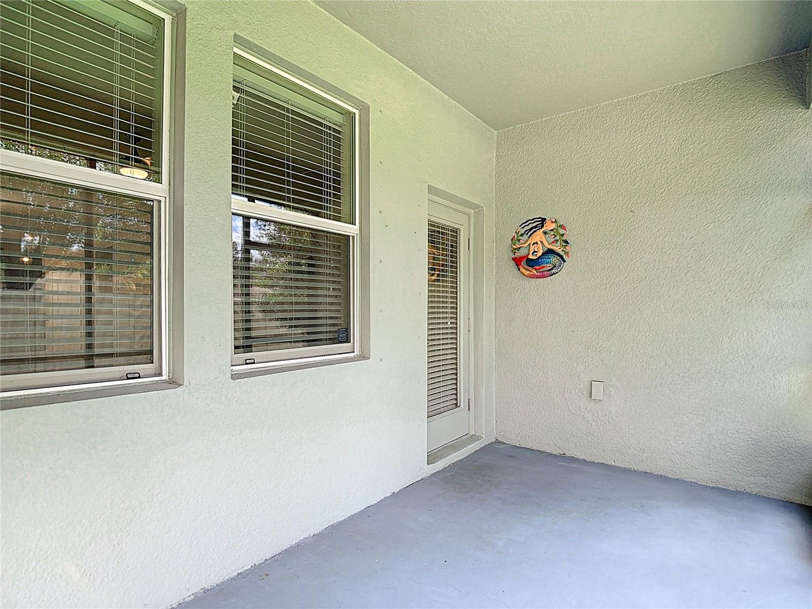 REAR LANAI