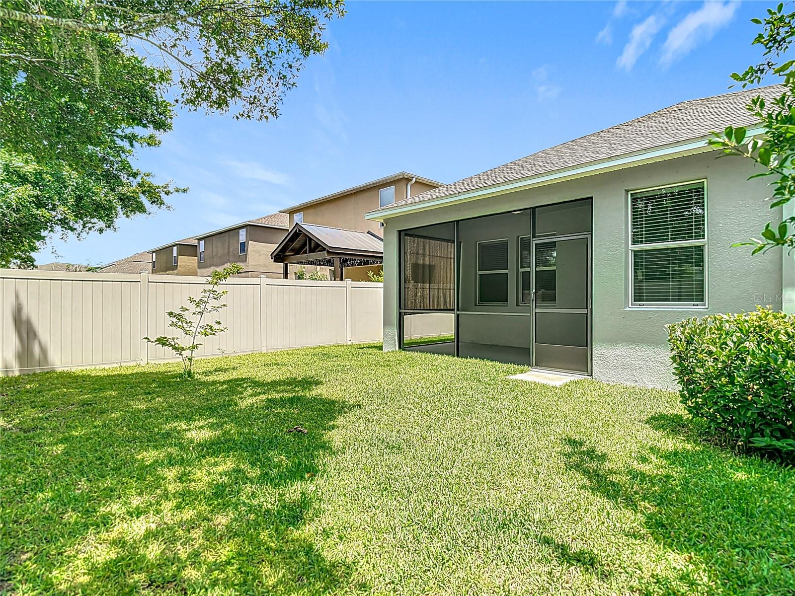 REAR OF HOME