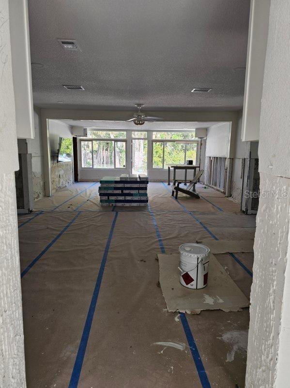 interior current