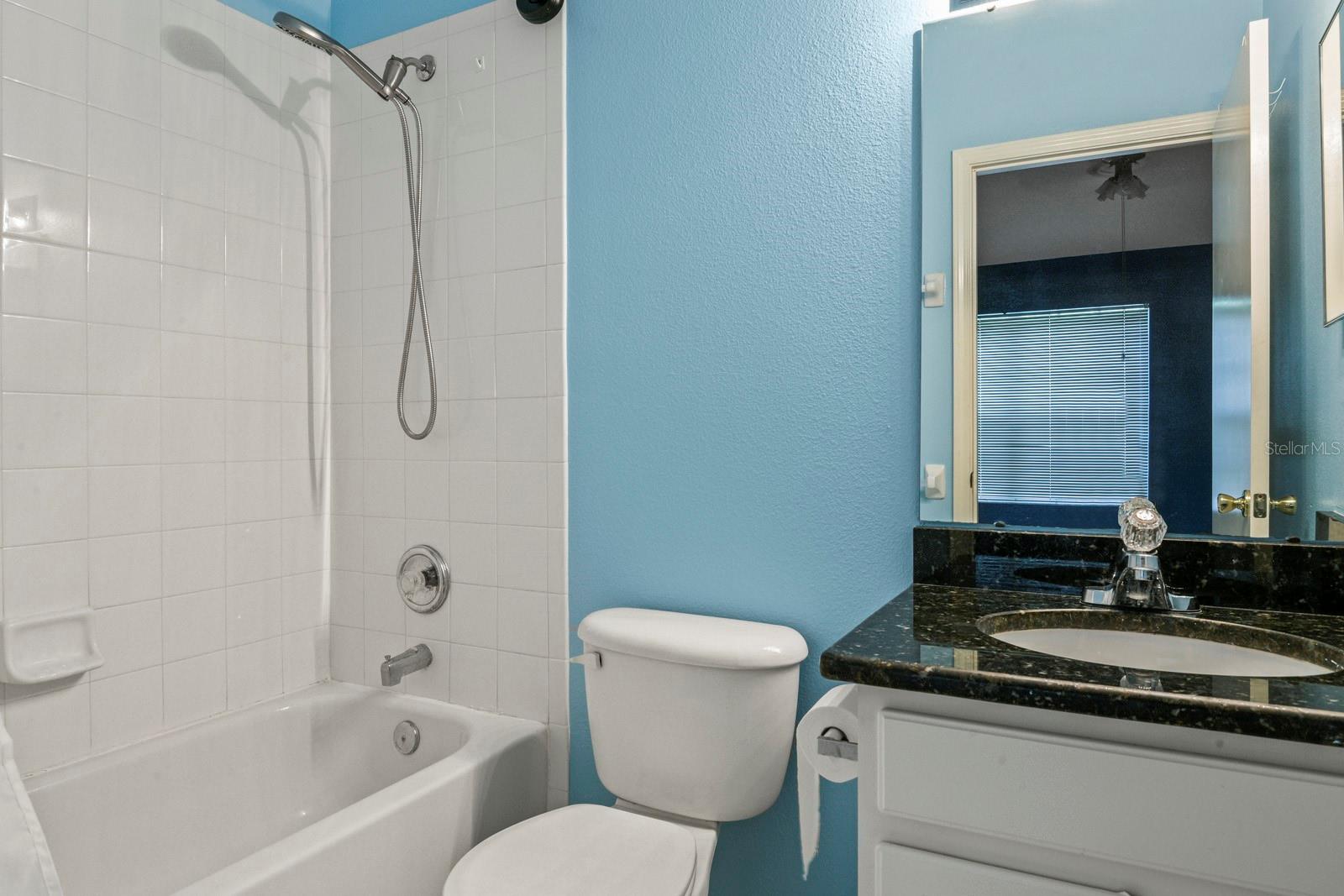 En Suite Bath