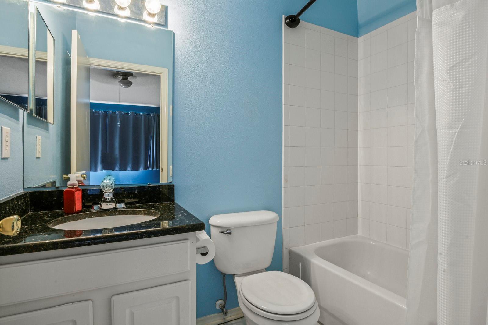 En Suite Bath