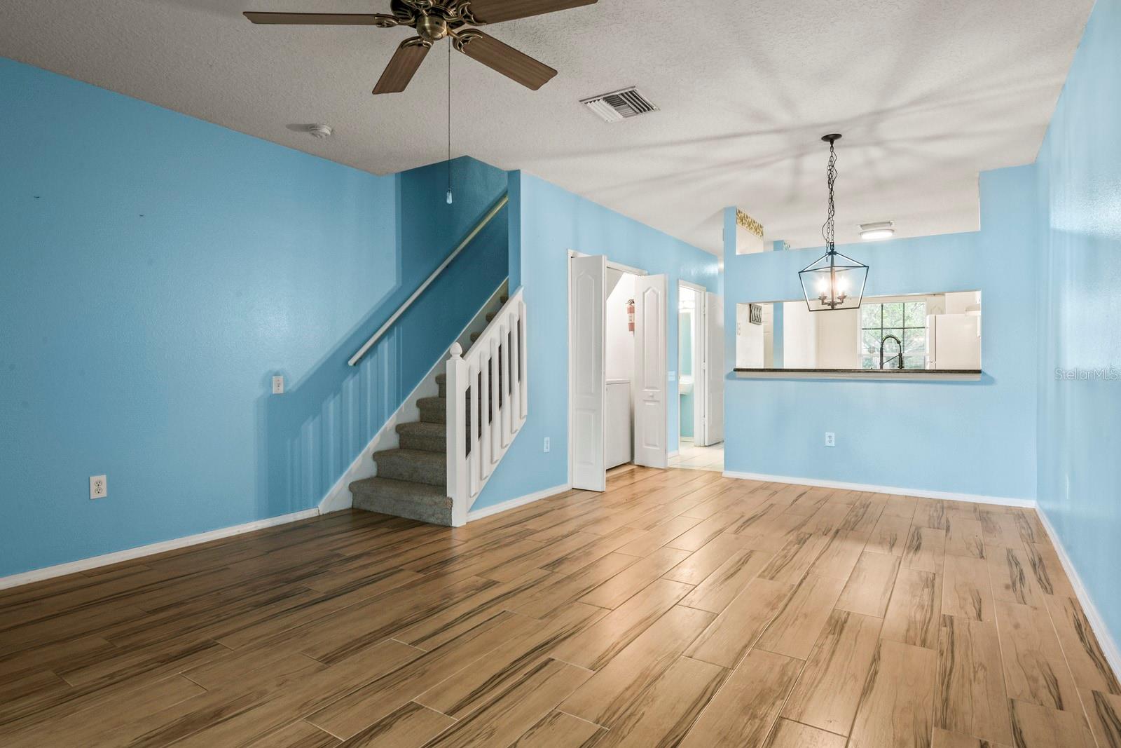 Large Family Room/Dining Combo
