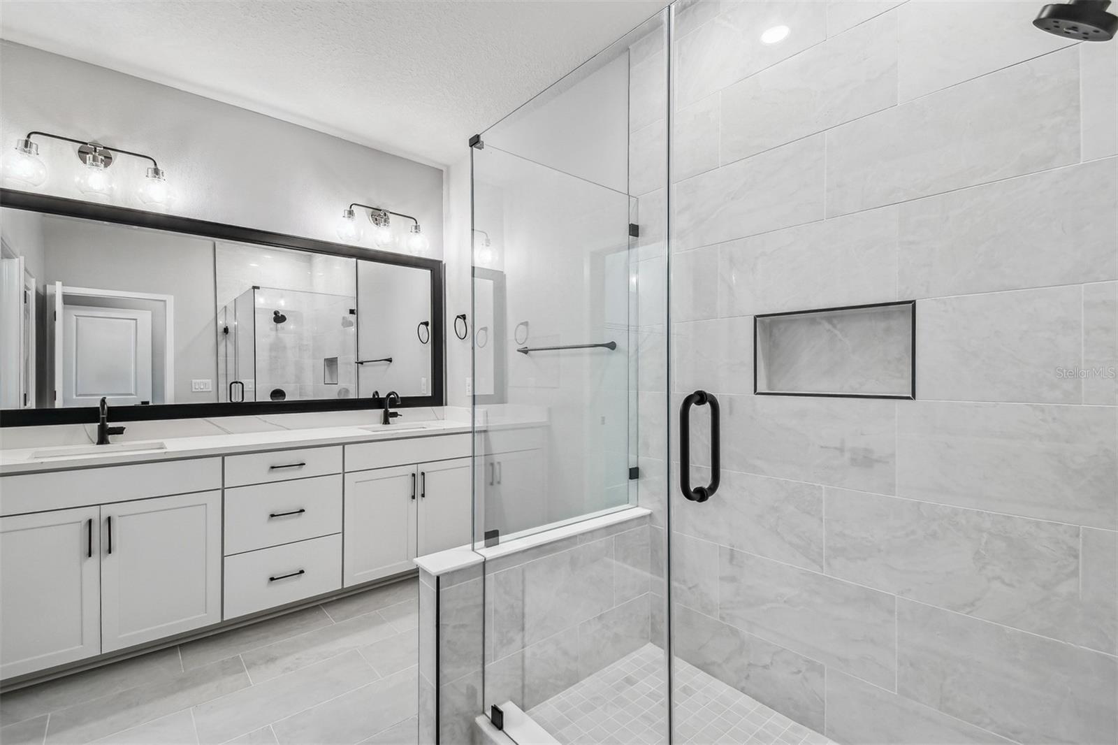 Owner's Bath