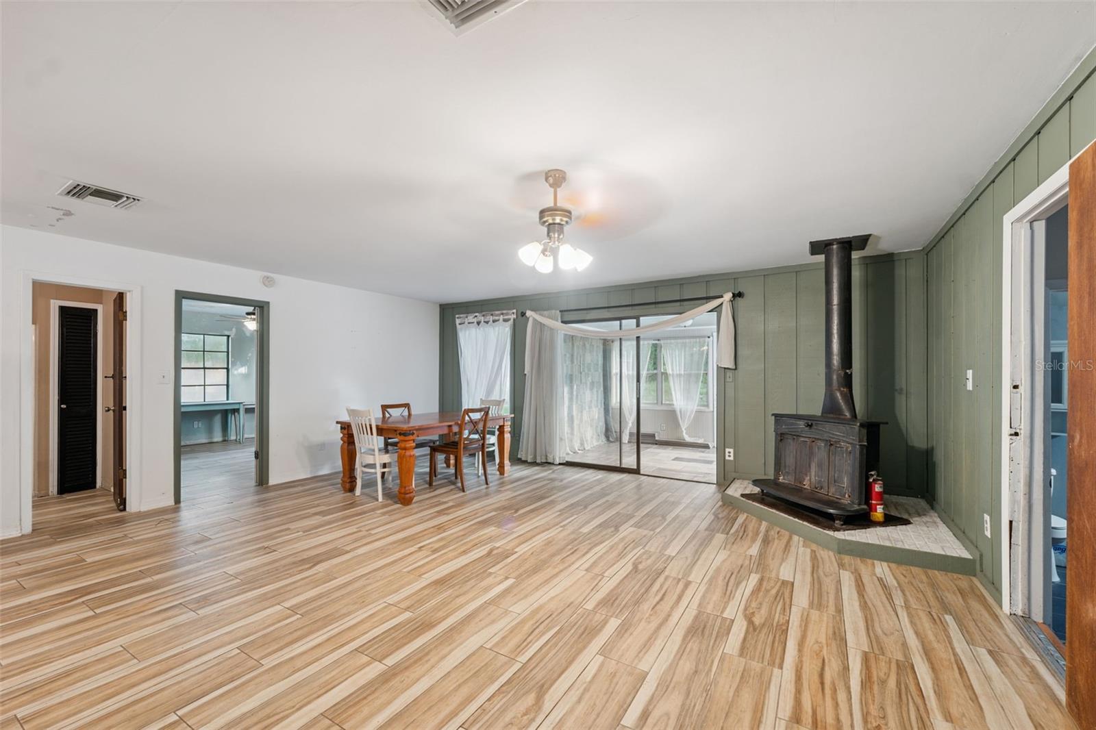 Living/Dining