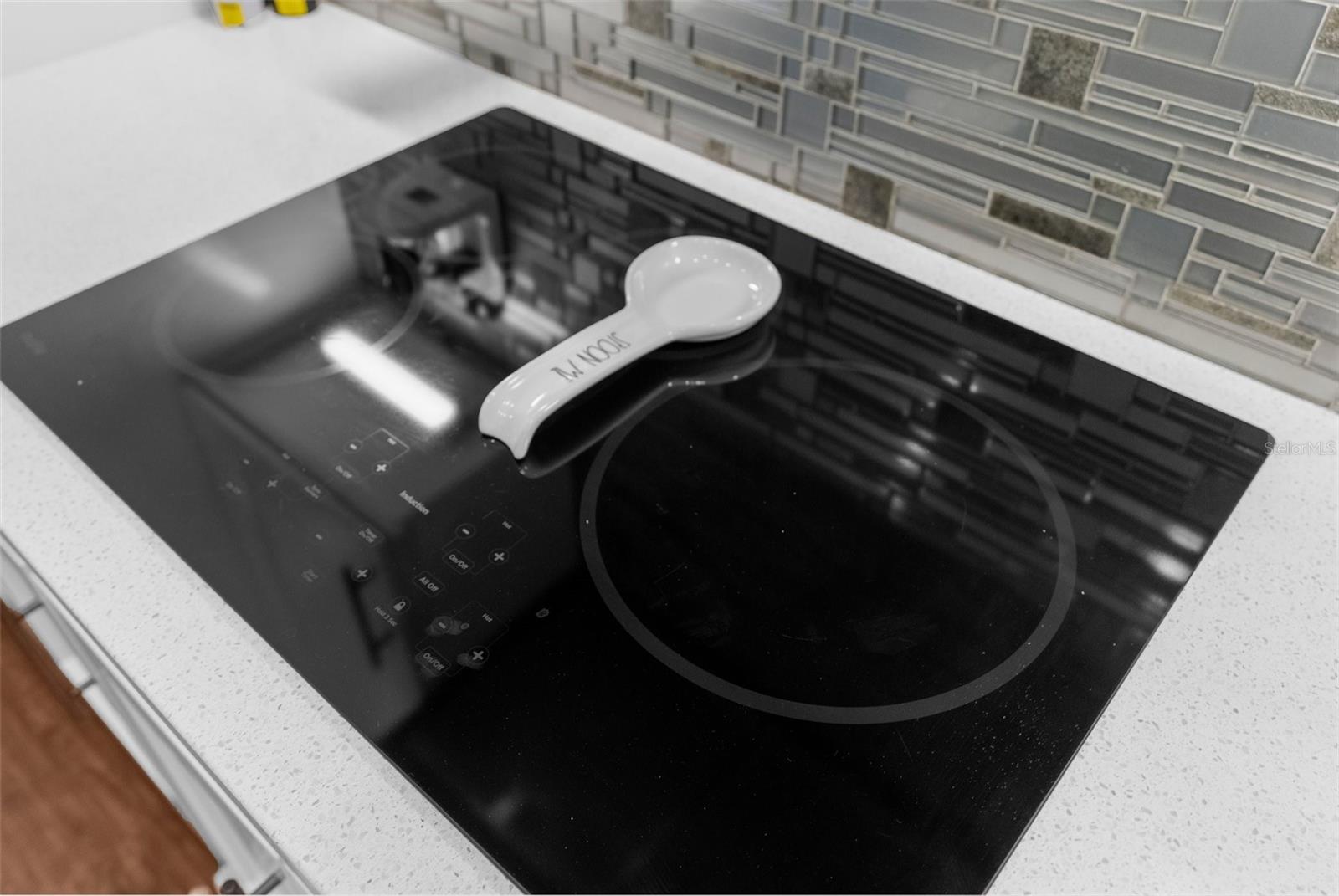 Electric Cooktop