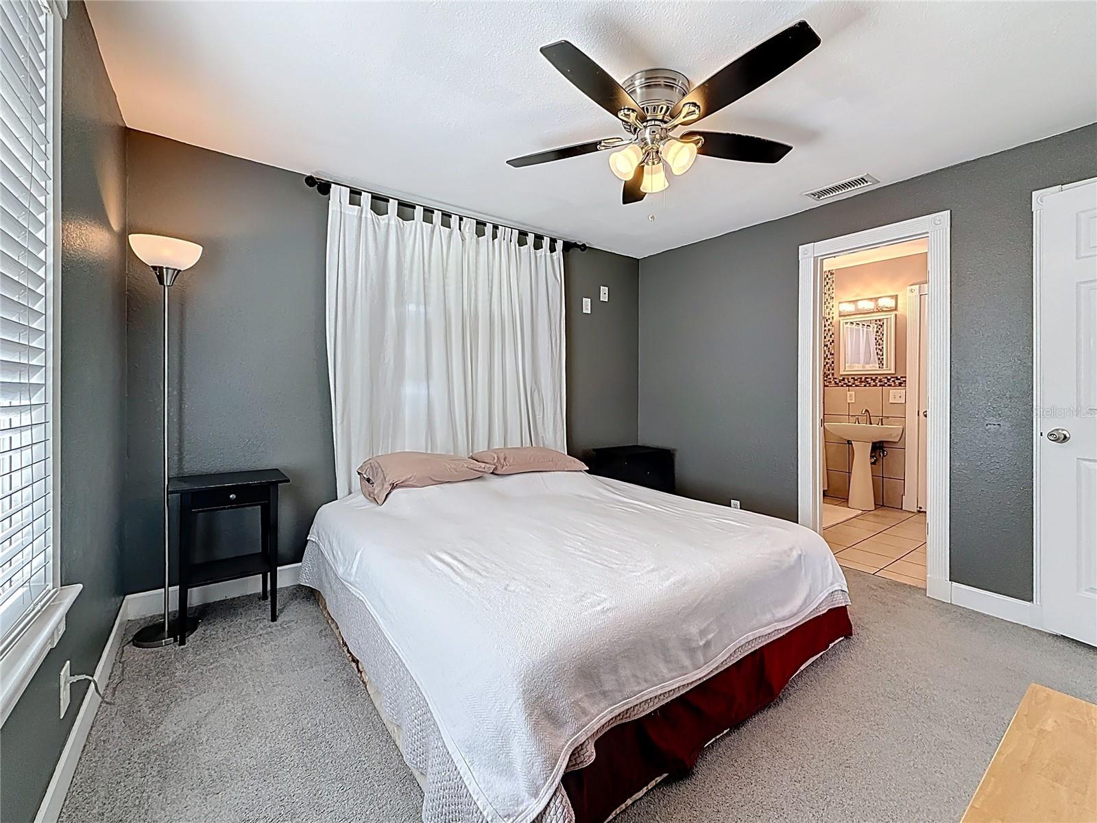 2nd Bedroom