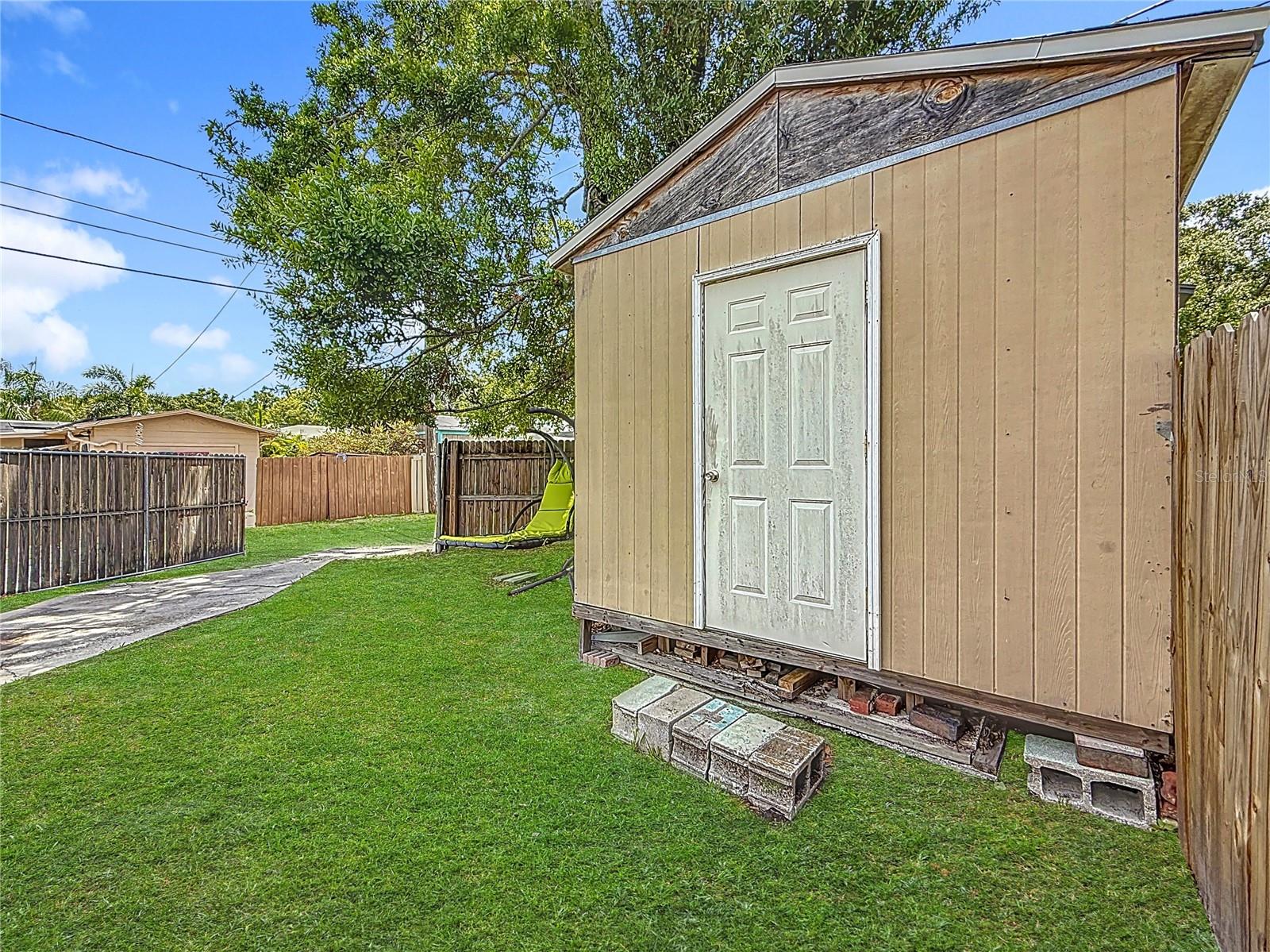Shed