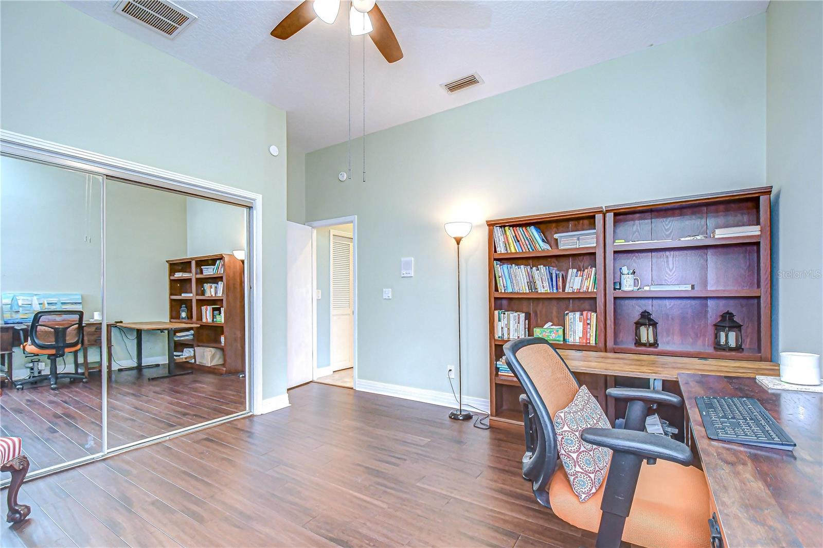 Spacious closet!