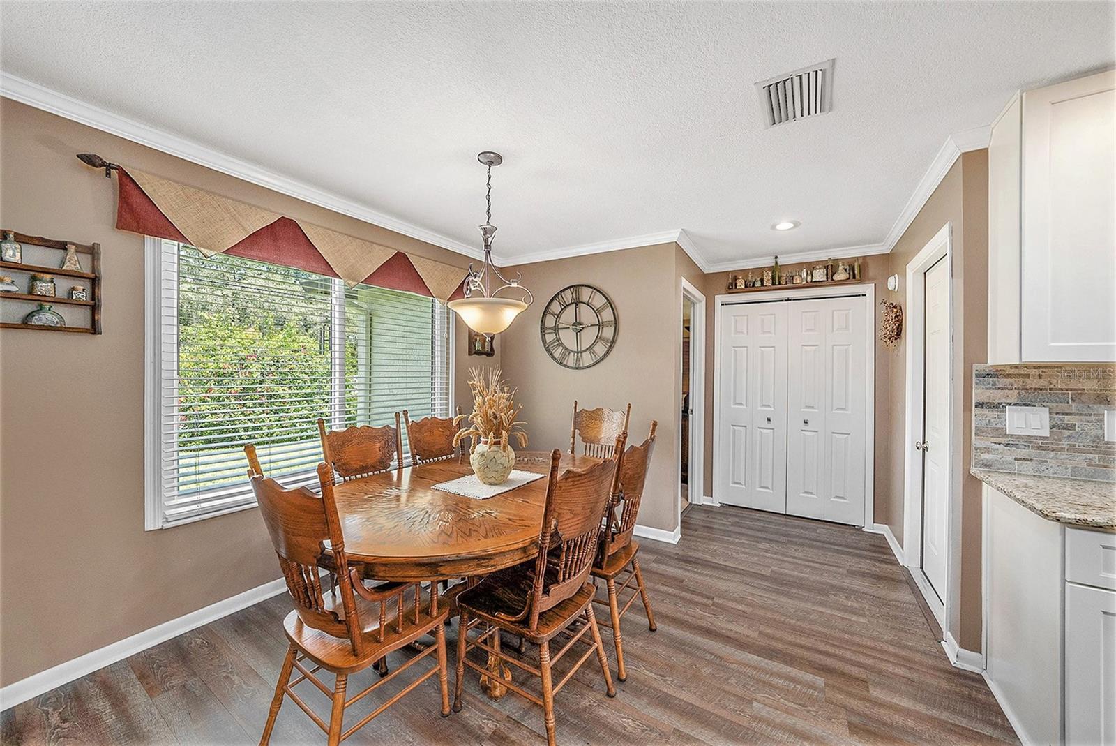 Dining are next to kitchen
