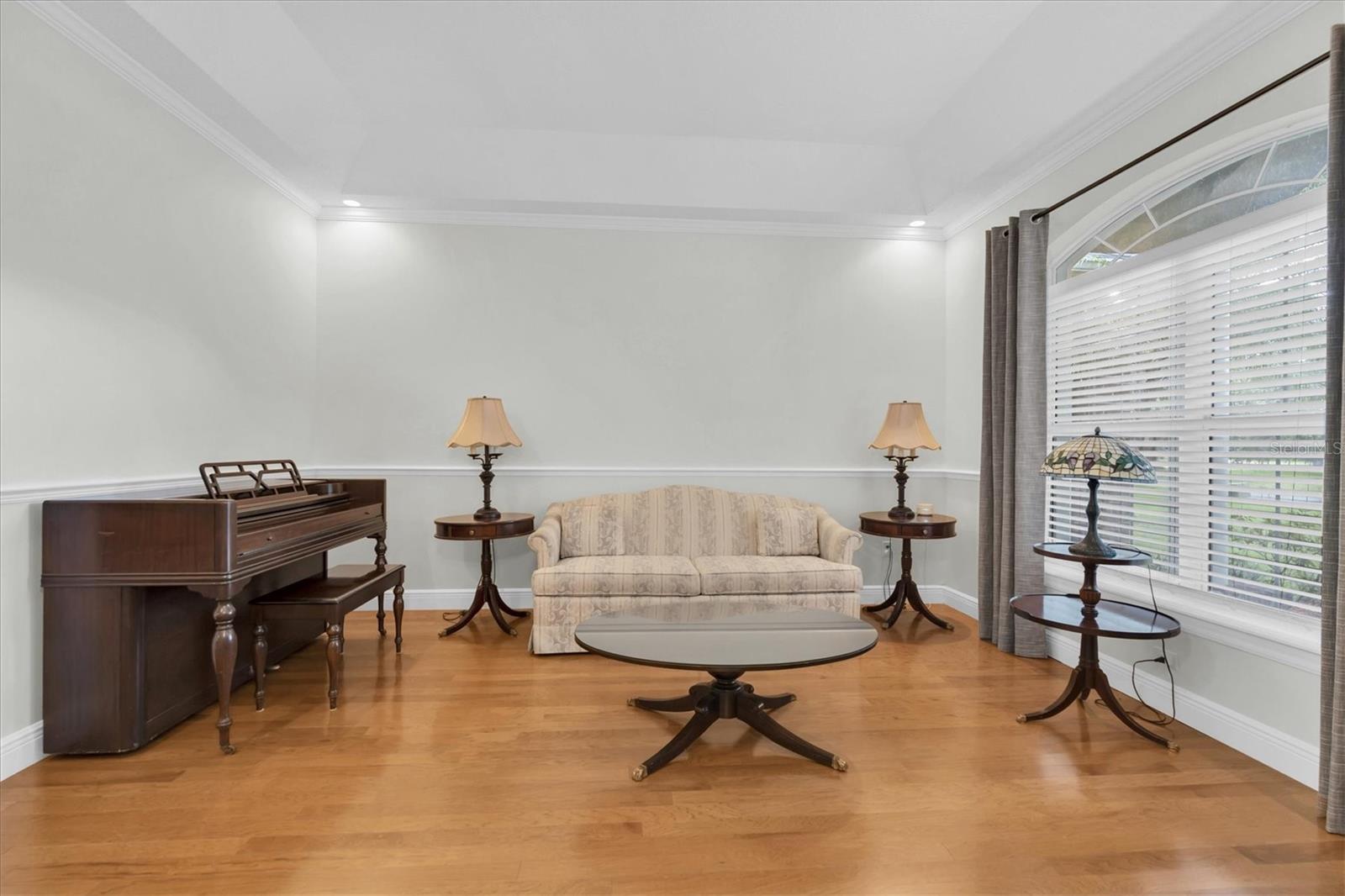 FORMAL LIVING ROOM