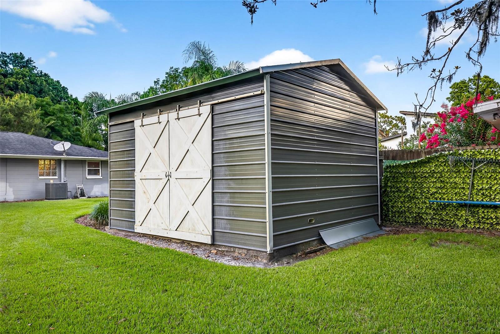 Steel Shed 2019