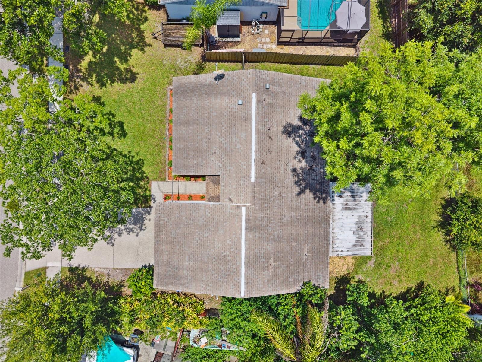 TB8401224