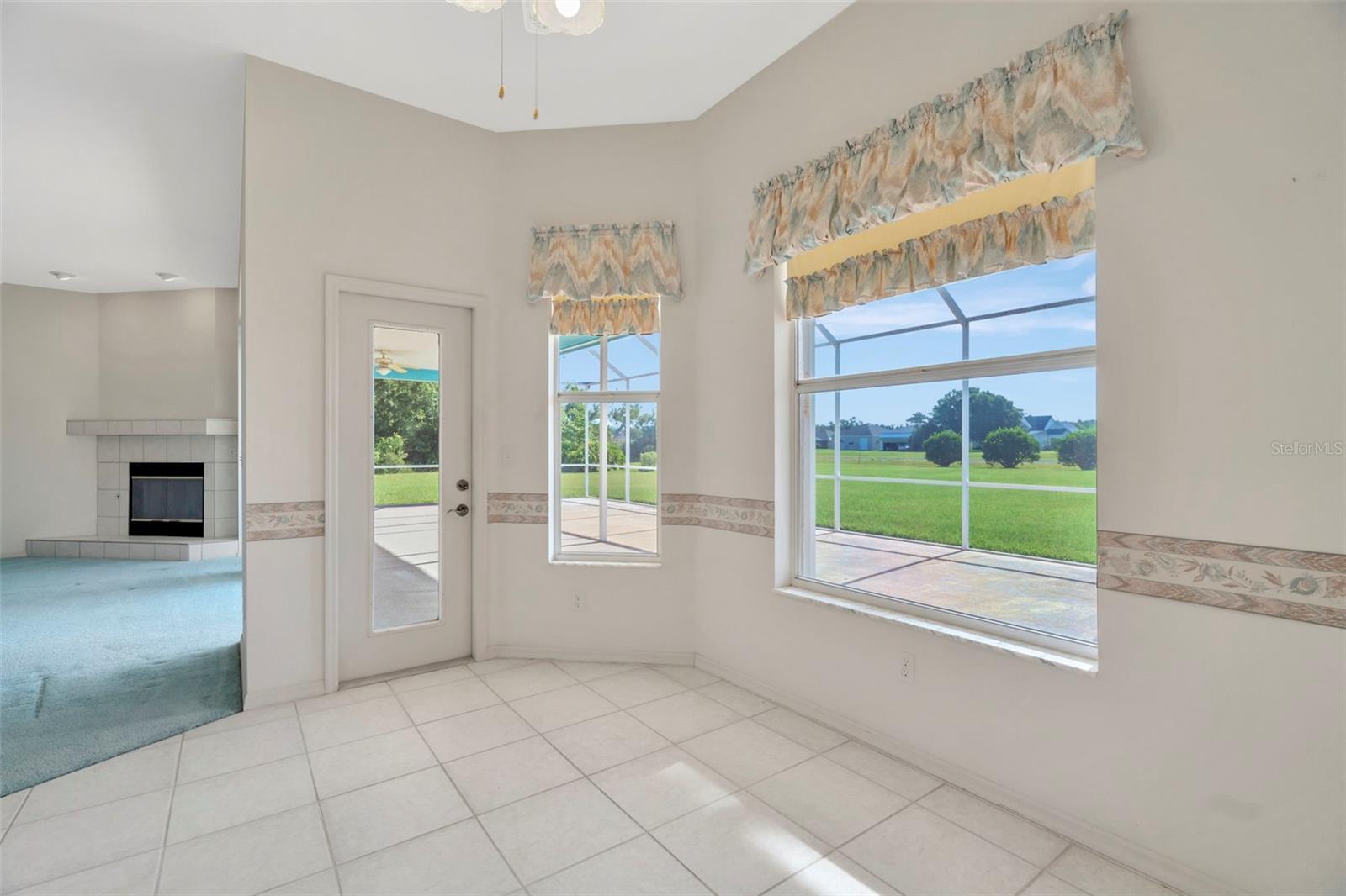 Breakfast Nook