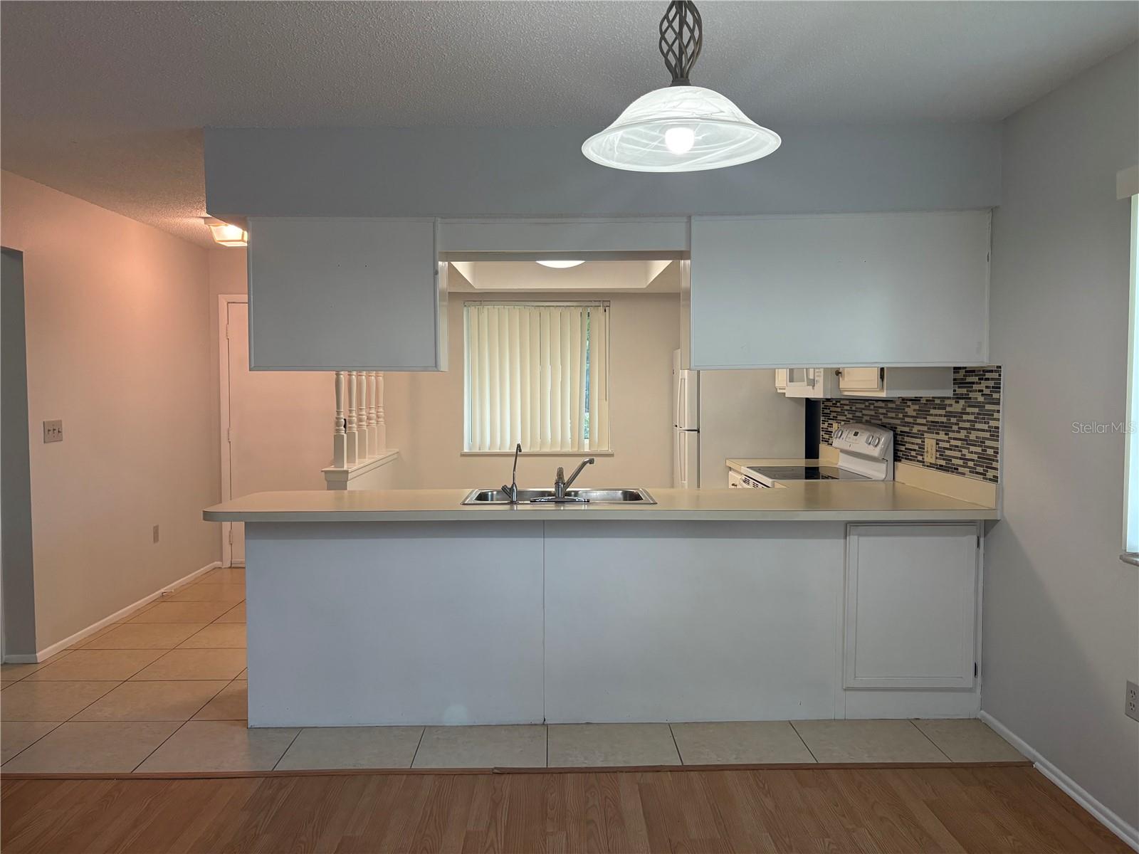 Kitchen Bar