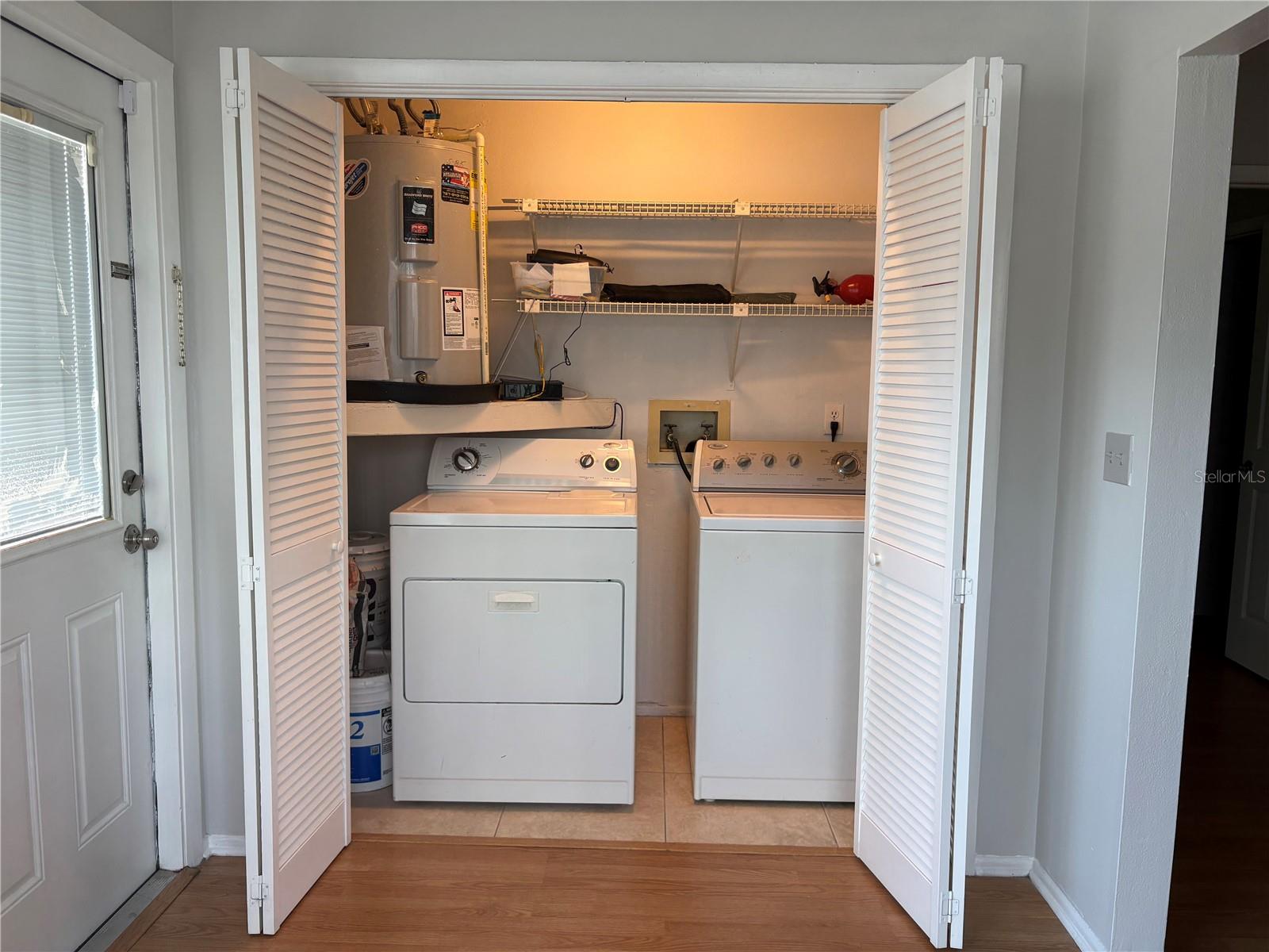Laundry Closet with washer/dryer