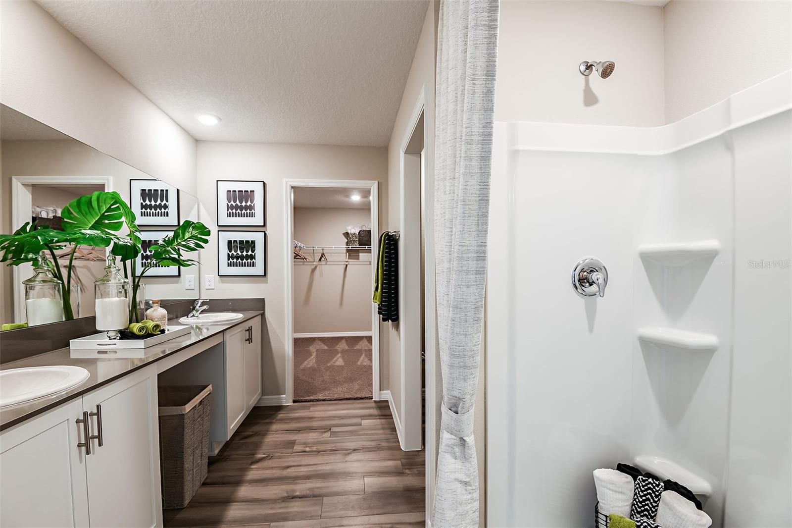 virtual staging