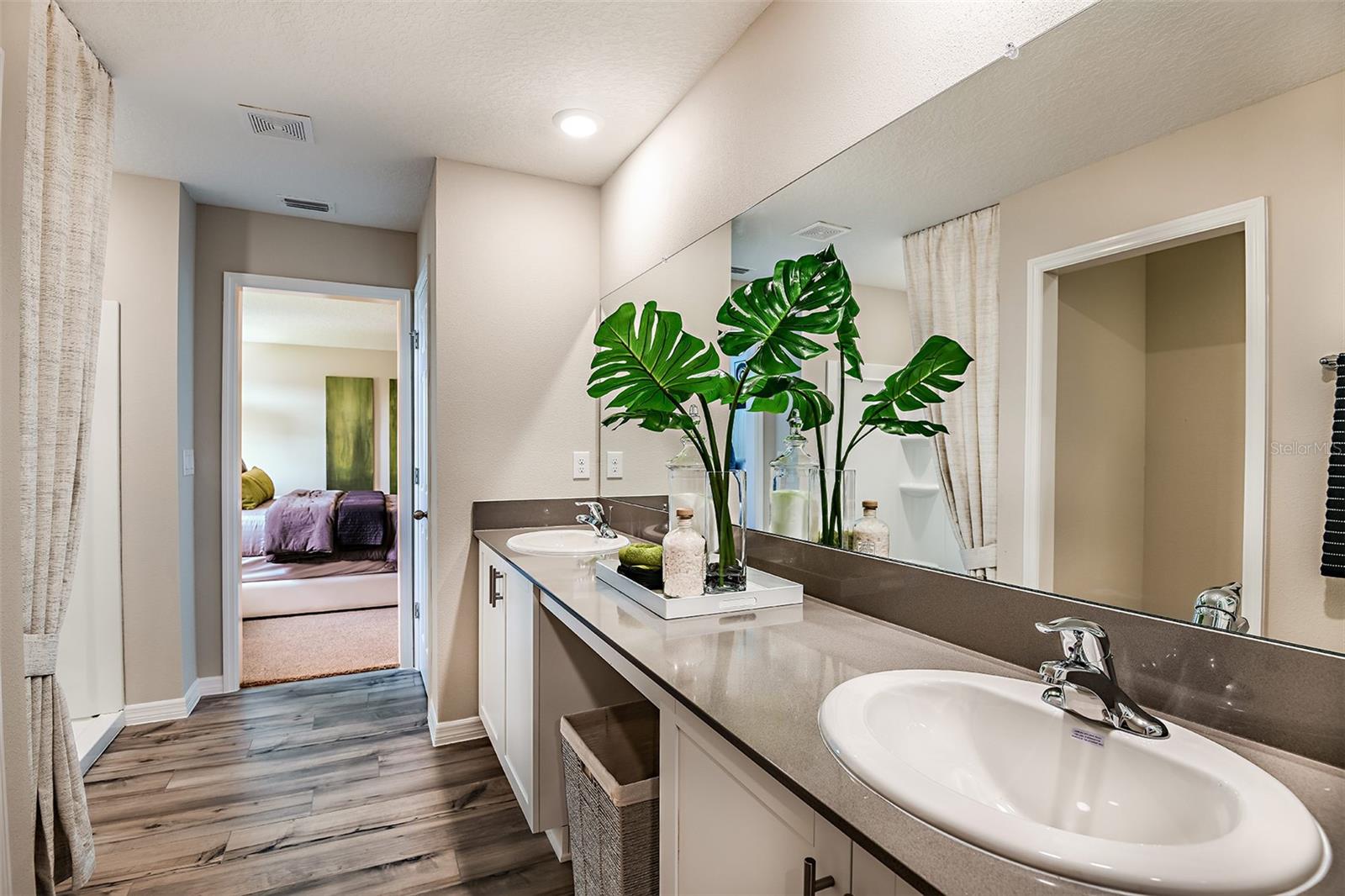 virtual staging