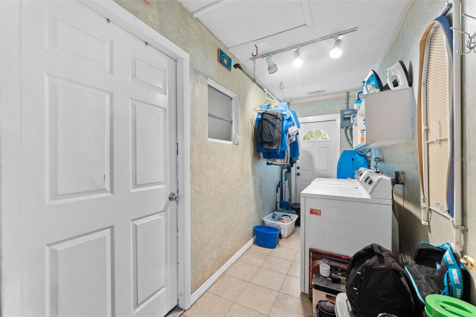 Laundry Room!