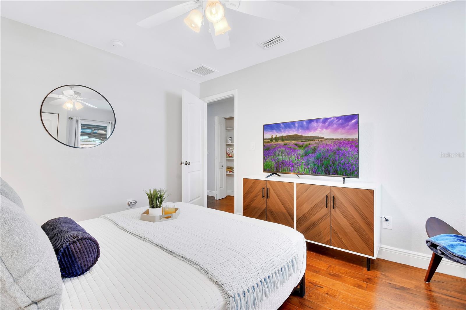 guest bed 4
