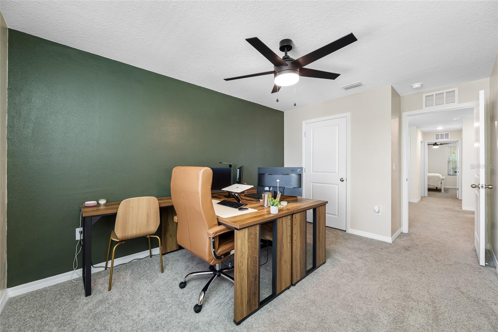 4th Bedroom /Office